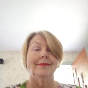 Meet your Posher, Norma